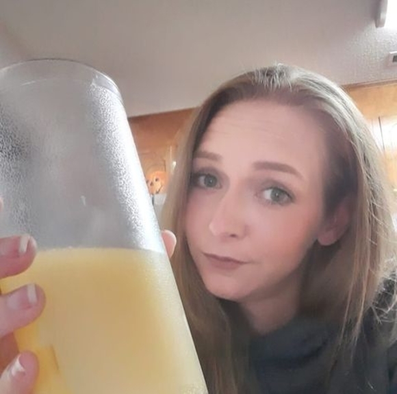 Meet your Posher, Jessica - Picture 1 of 1